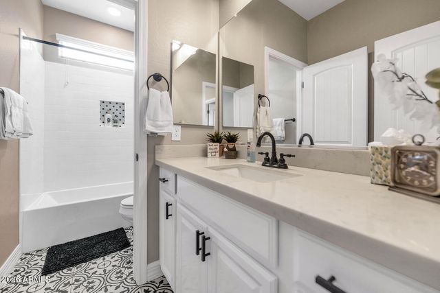 18340 W ONYX Avenue, Waddell, AZ 85355