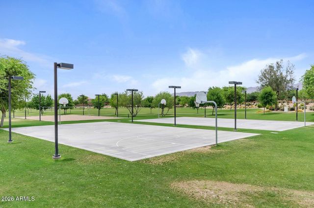 18340 W ONYX Avenue, Waddell, AZ 85355