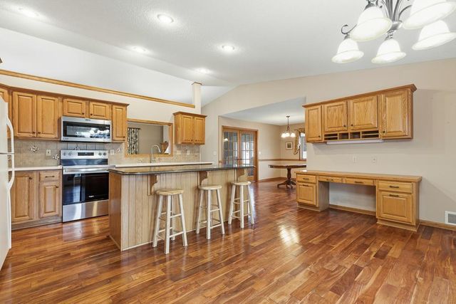 610 Deschepper Street, Marshall, MN 56258