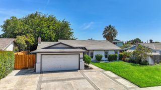 1194 Huntington Pl, Manteca, CA 95336