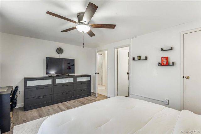 199 Skyline Drive, Coram, NY 11727