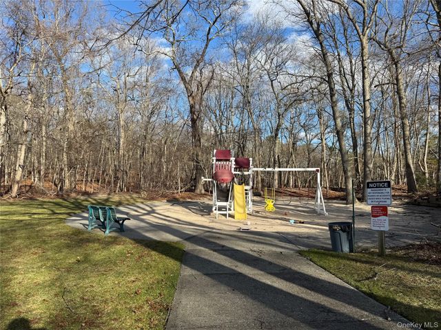 199 Skyline Drive, Coram, NY 11727