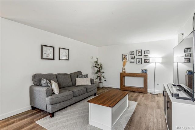 199 Skyline Drive, Coram, NY 11727