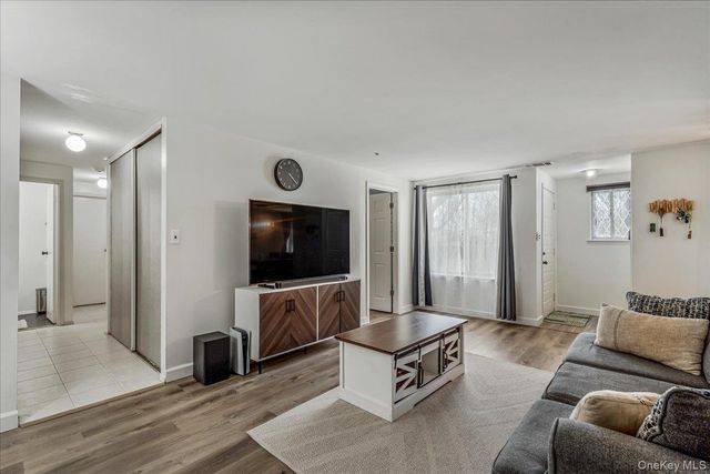 199 Skyline Drive, Coram, NY 11727