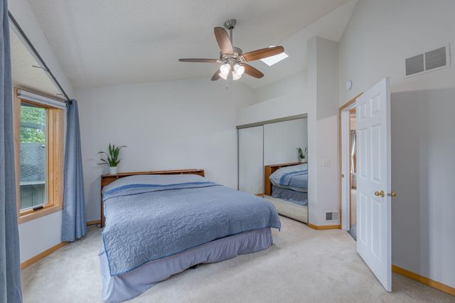 2840 Mayflower Avenue, Minnetonka, MN 55305