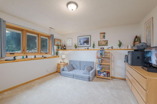 2840 Mayflower Avenue, Minnetonka, MN 55305