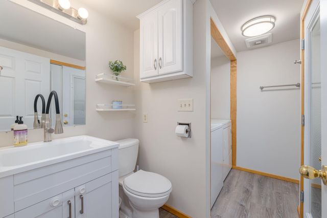 2840 Mayflower Avenue, Minnetonka, MN 55305