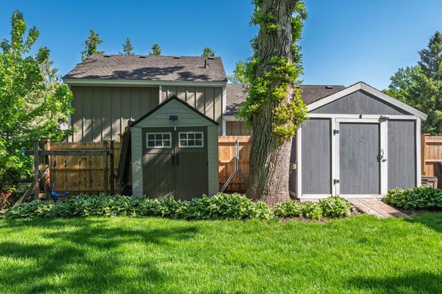 2840 Mayflower Avenue, Minnetonka, MN 55305