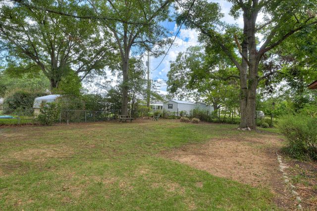 112 Smallridge Street, Aiken, SC 29803