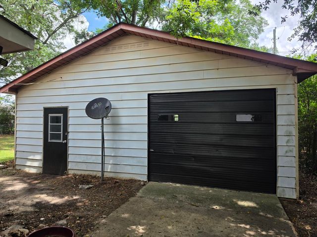 112 Smallridge Street, Aiken, SC 29803