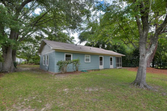 112 Smallridge Street, Aiken, SC 29803