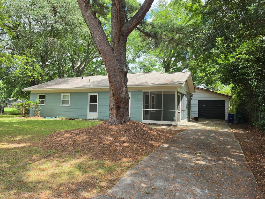 112 Smallridge Street, Aiken, SC 29803
