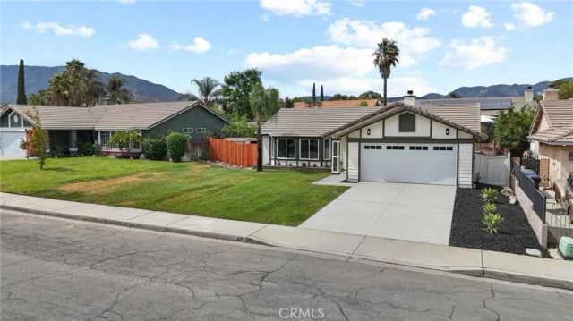 2402 W Sunrise Drive, Rialto, CA 92377