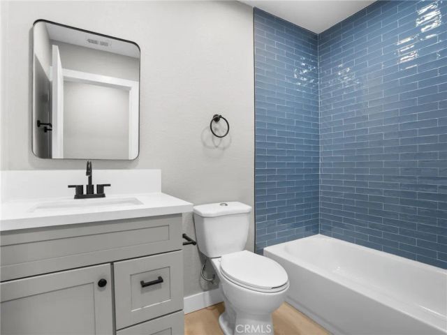 2402 W Sunrise Drive, Rialto, CA 92377