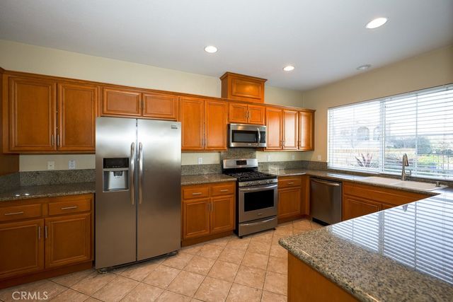 27933 Sirani Court, Valencia, CA 91355