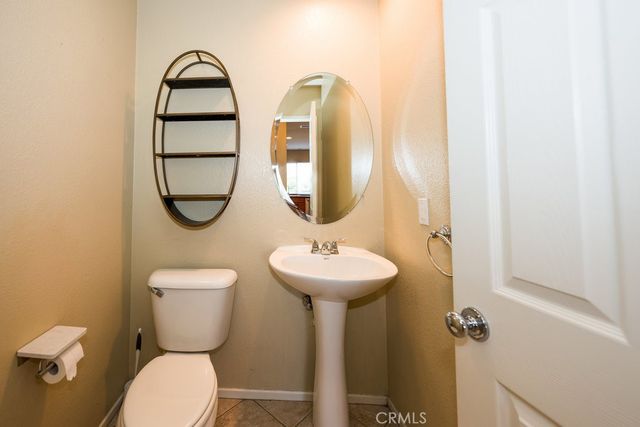 27933 Sirani Court, Valencia, CA 91355