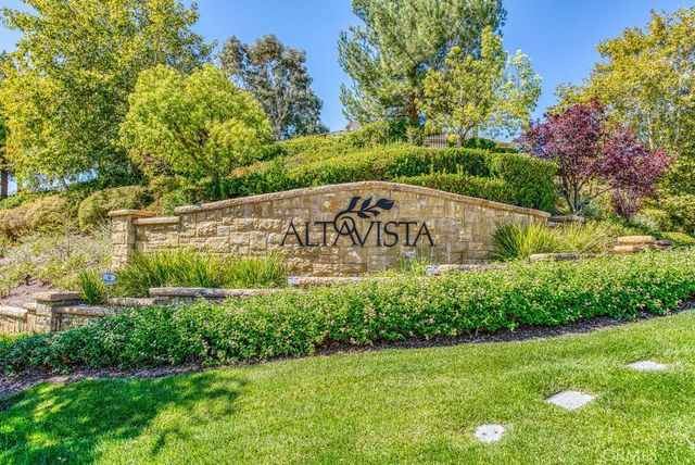 27933 Sirani Court, Valencia, CA 91355