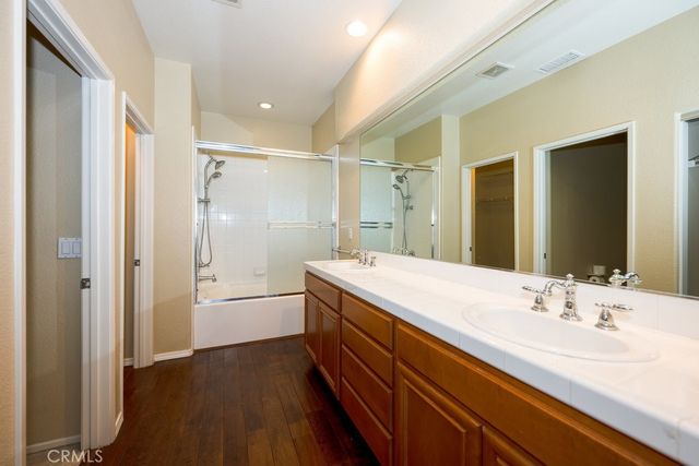 27933 Sirani Court, Valencia, CA 91355