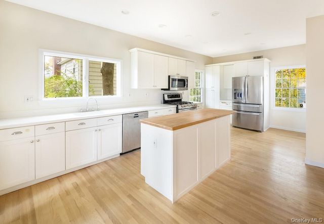 13 McClelland Avenue, Dobbs Ferry, NY 10522