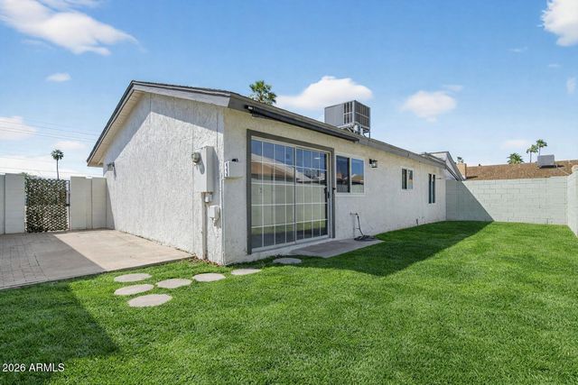 2033 N 87th Way, Scottsdale, AZ 85257