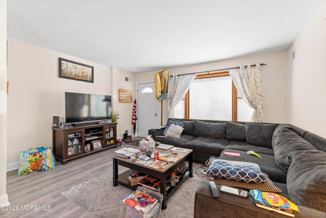 9 Kearney Street A, Keyport, NJ 07735