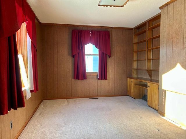 501 3rd Street SE, Wadena, MN 56482