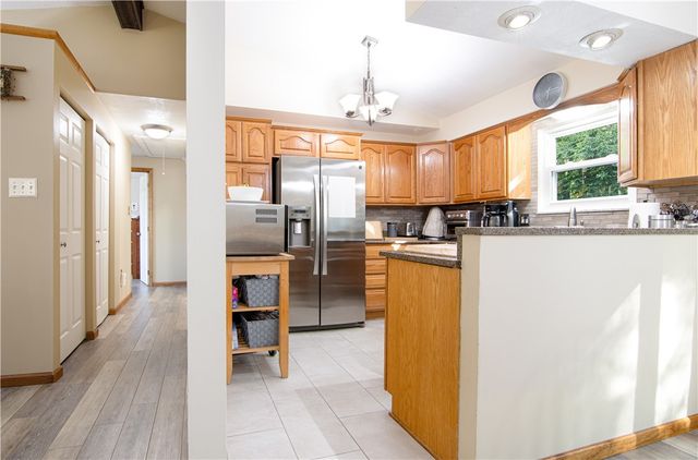 123 Rembrandt Dr, Twp Of But Se, PA 16002