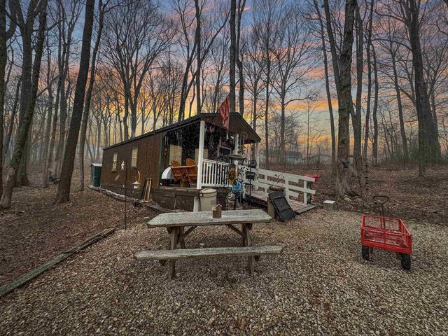 119 Sugar Run Road, Bedford, IN 47421