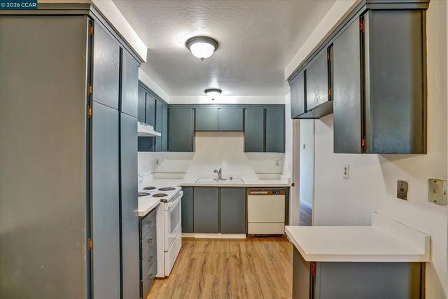 156 E Trident Dr, Pittsburg, CA 94565