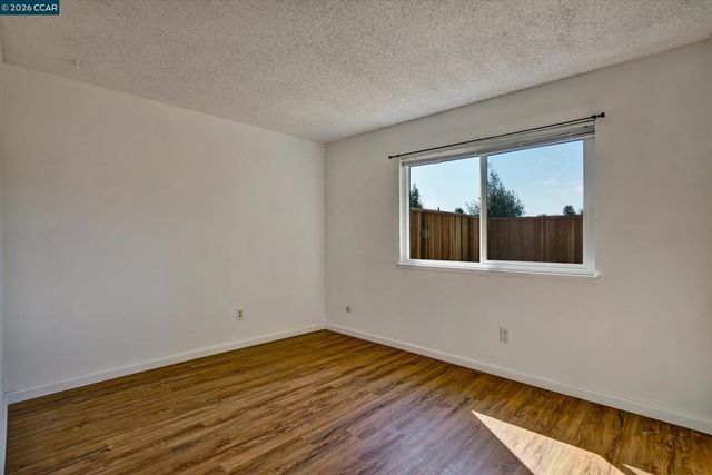156 E Trident Dr, Pittsburg, CA 94565