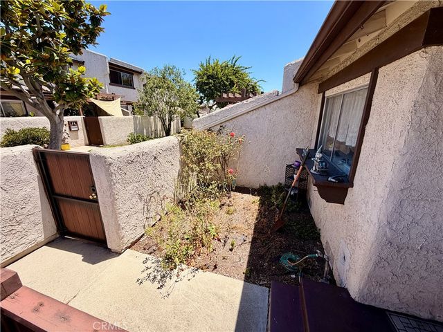 23334 S Vermont Avenue, Torrance, CA 90502