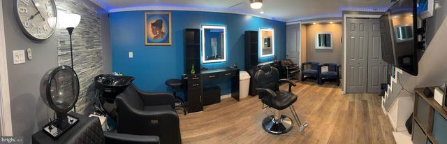 6906 BUIST AVE, Philadelphia, PA 19142