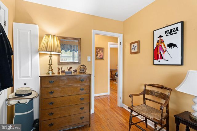 14 REEVES RD, West Deptford, NJ 08096