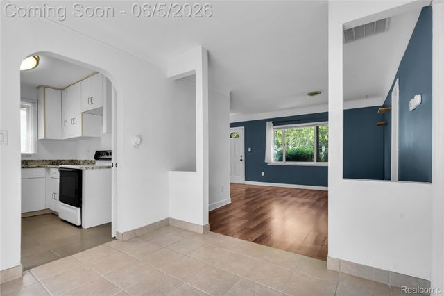 3280 Inman Street, Ferndale, MI 48220