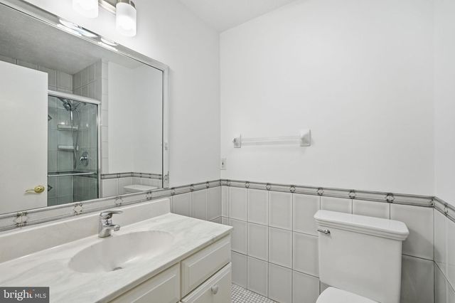 1525 W KERSEY LN, Potomac, MD 20854