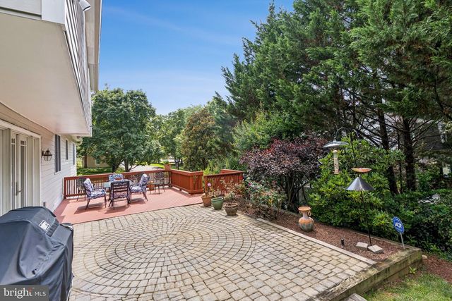 1525 W KERSEY LN, Potomac, MD 20854