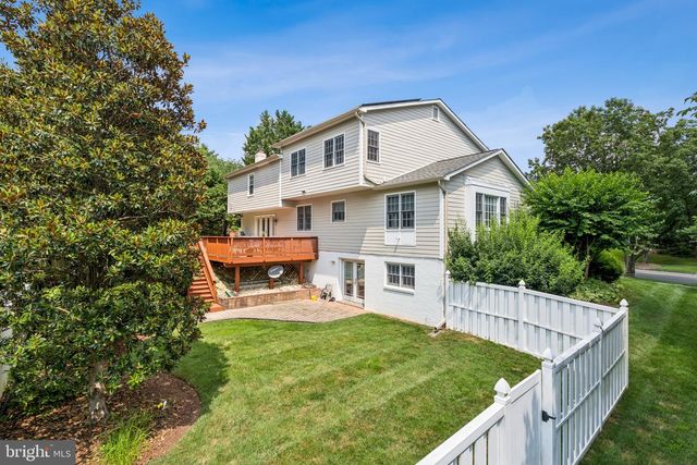 1525 W KERSEY LN, Potomac, MD 20854