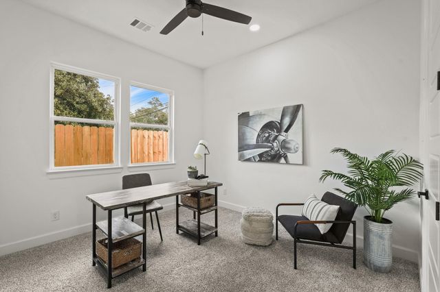 9426 Campbell Road C, Houston, TX 77080