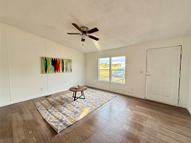 332 Water View Lane, Weatherford, TX 76085