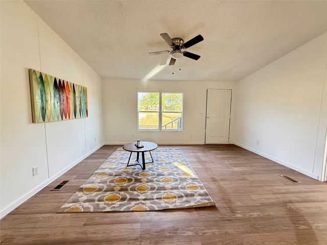 332 Water View Lane, Weatherford, TX 76085