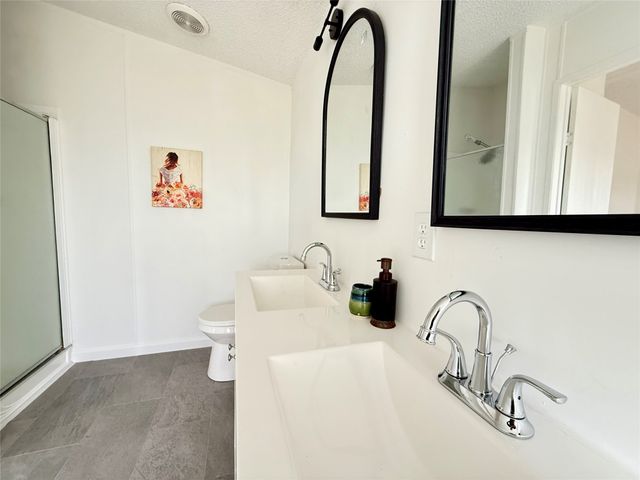 332 Water View Lane, Weatherford, TX 76085