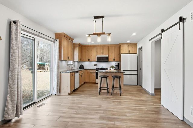 W5591 Briarwood ROAD, Elkhorn, WI 53121