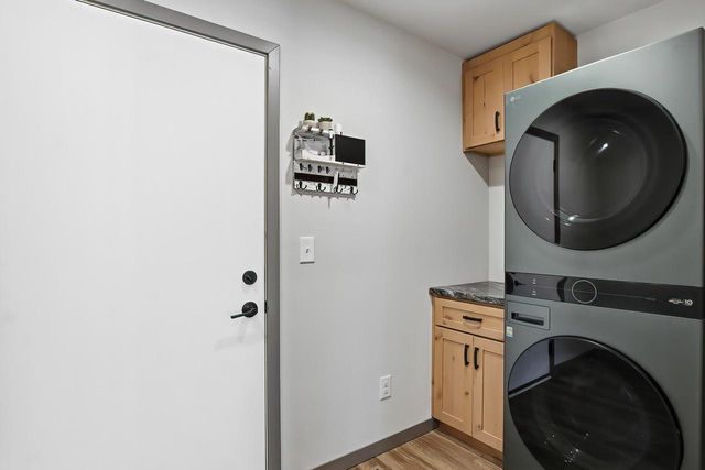 W5591 Briarwood ROAD, Elkhorn, WI 53121