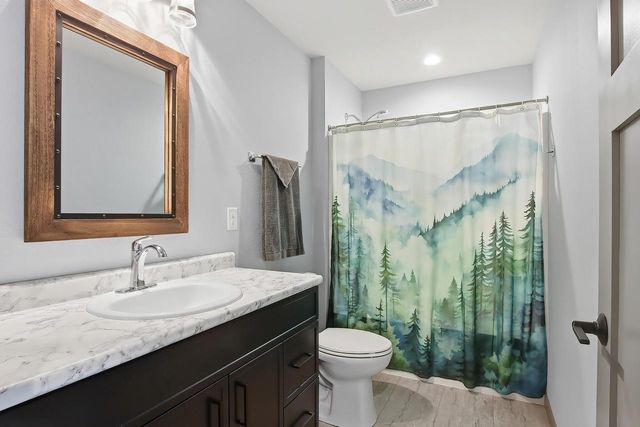 W5591 Briarwood ROAD, Elkhorn, WI 53121