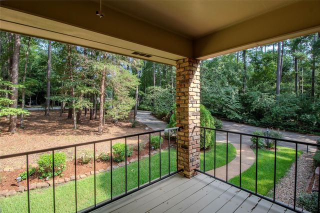 3783 Spring Drive, Huntsville, TX 77340