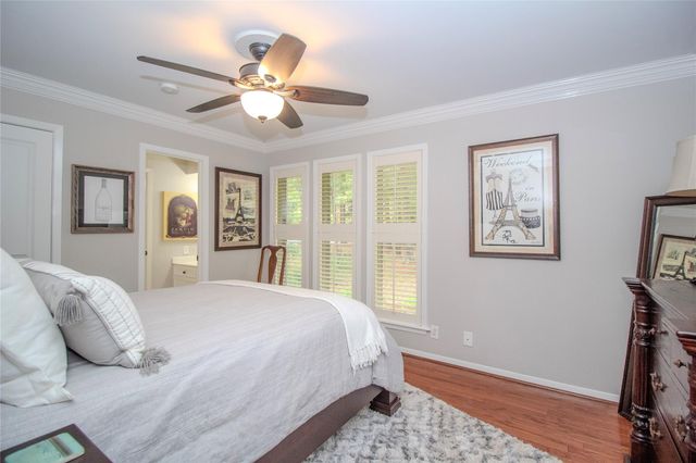 3783 Spring Drive, Huntsville, TX 77340