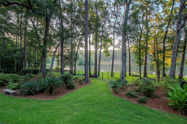 3783 Spring Drive, Huntsville, TX 77340