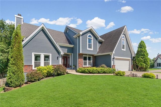 5901 NW Liston Court, Kansas City, MO 64151