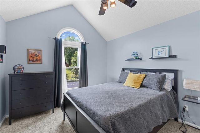 5901 NW Liston Court, Kansas City, MO 64151