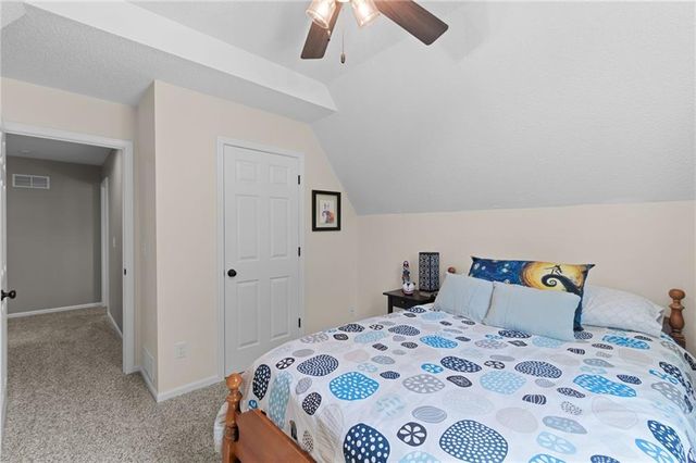 5901 NW Liston Court, Kansas City, MO 64151